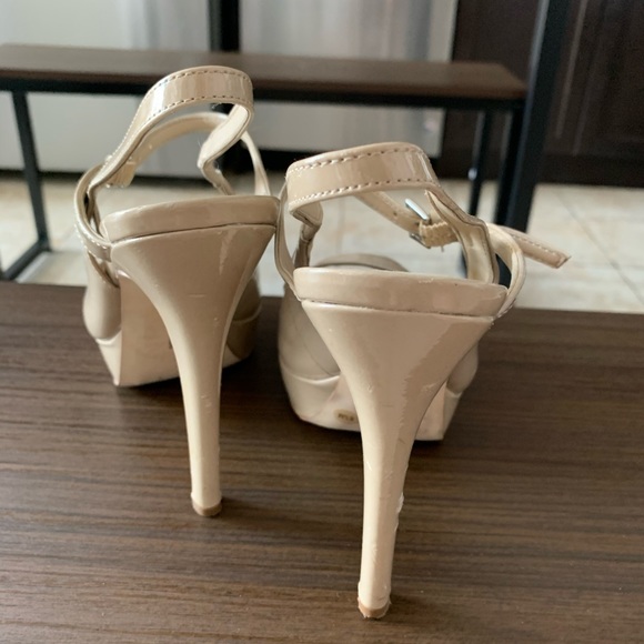 Beige supportive pumps bought in Europe. Size 8.5 - Picture 3 of 3